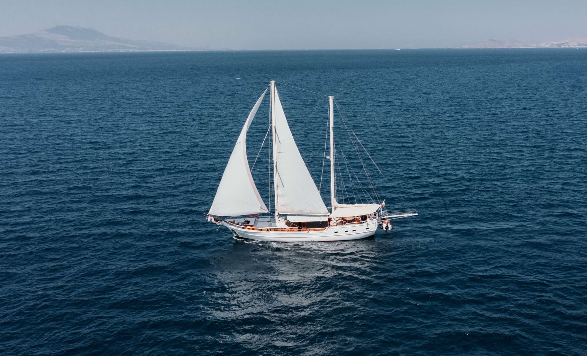BEYAZ LALE – Custom Gulet-Motor Sailor