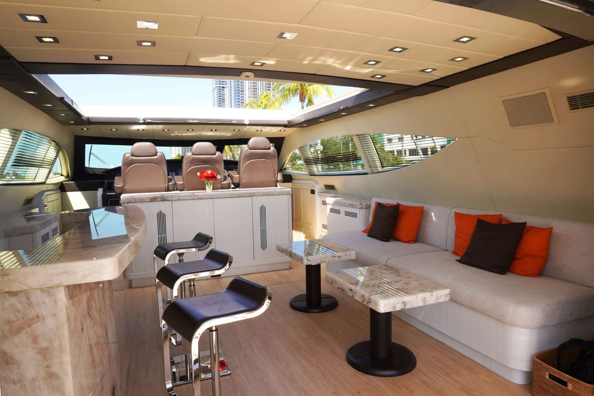 Mangusta 105'