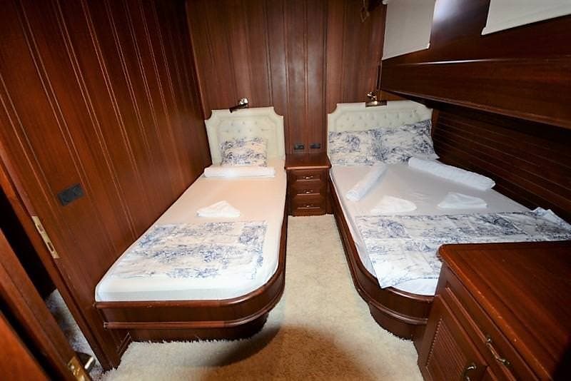 twin cabin
