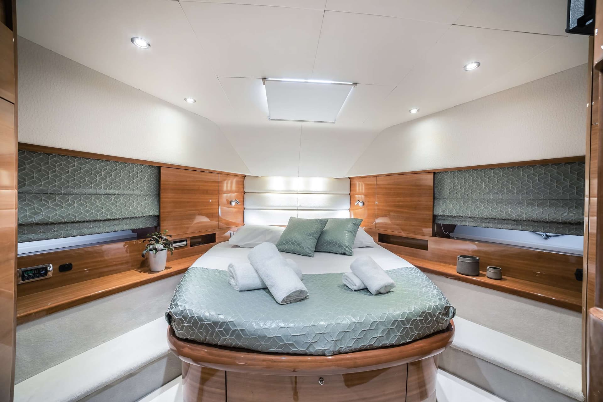VIP cabin