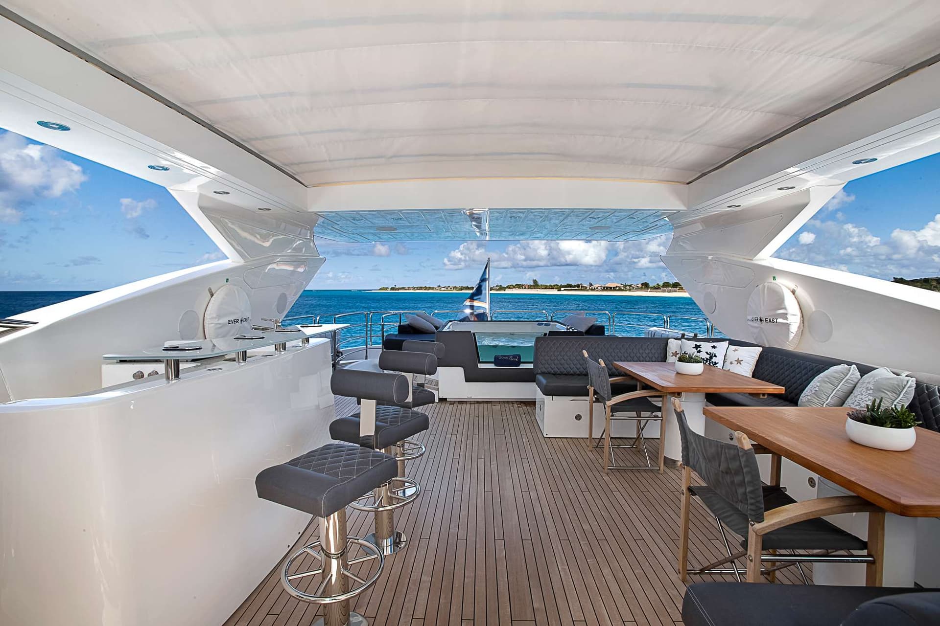 Sun deck