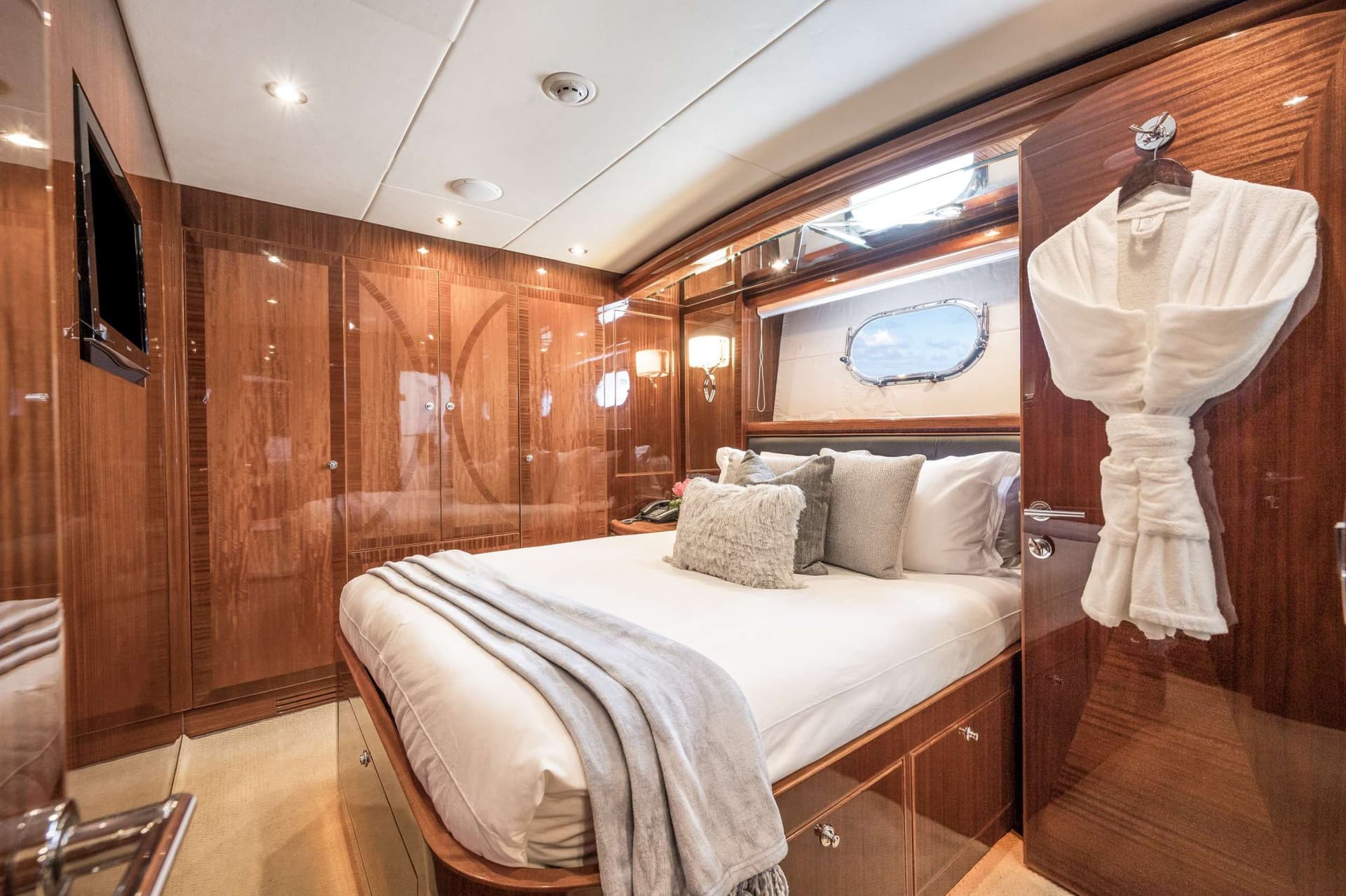 Queen Stateroom 1