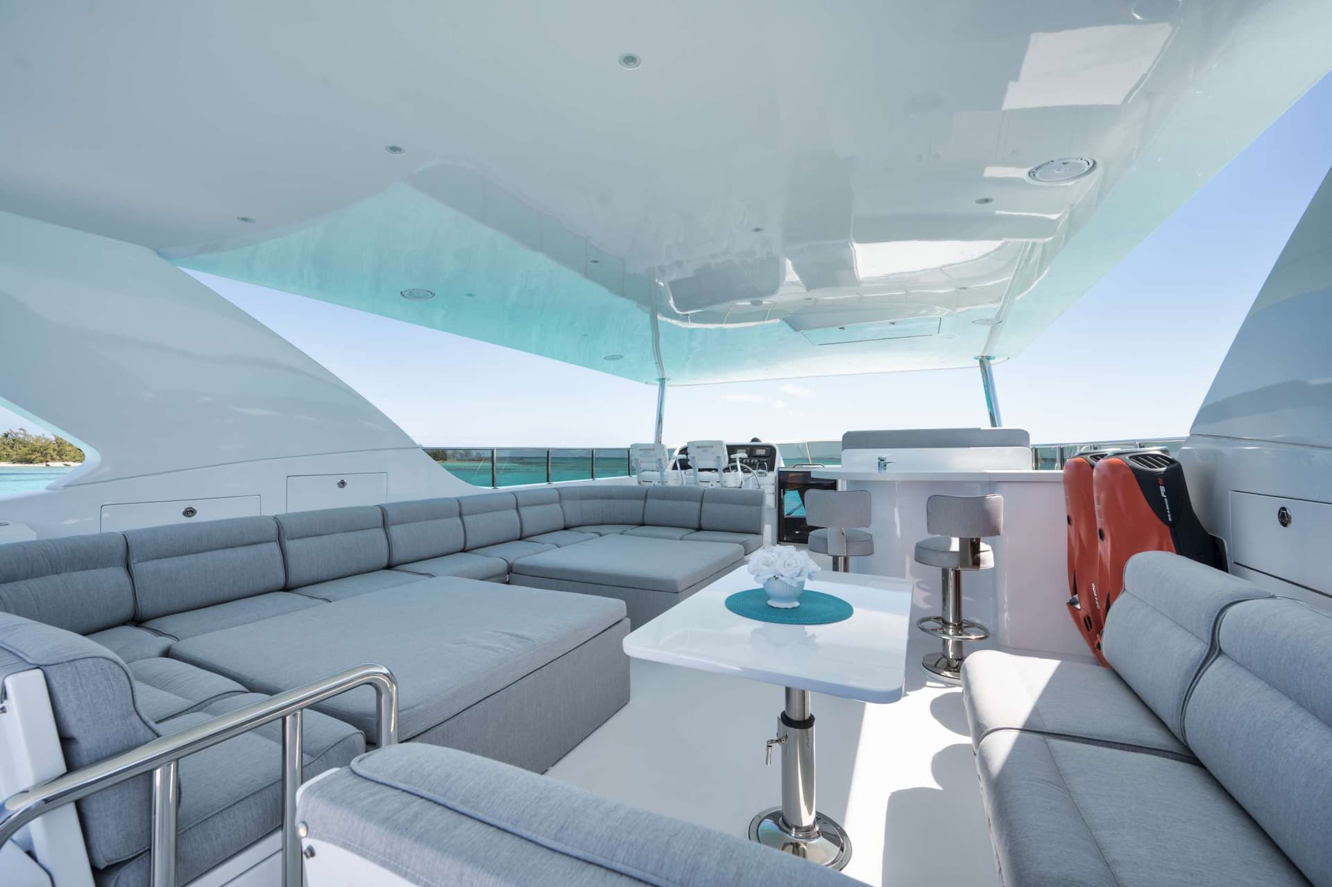 Flybridge Looking Forward