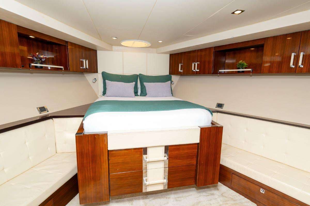 Queen Guest Stateroom