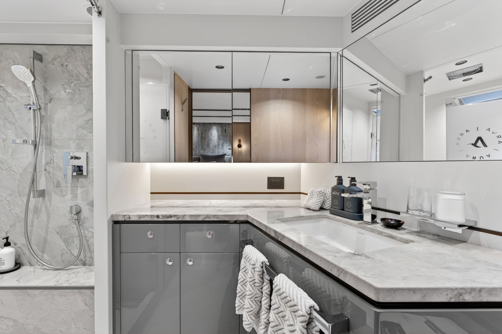 Master Ensuite