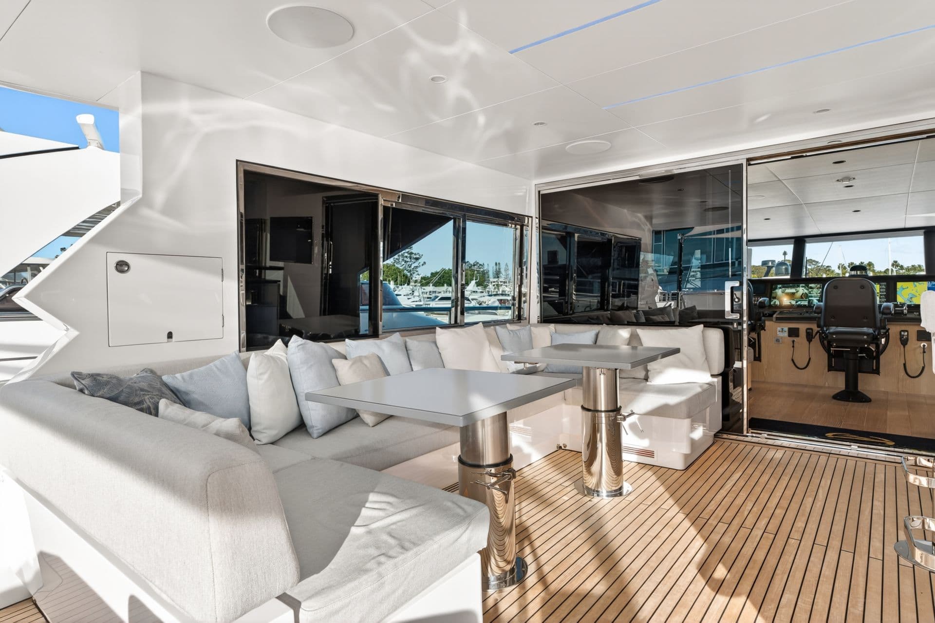 Sky Lounge
