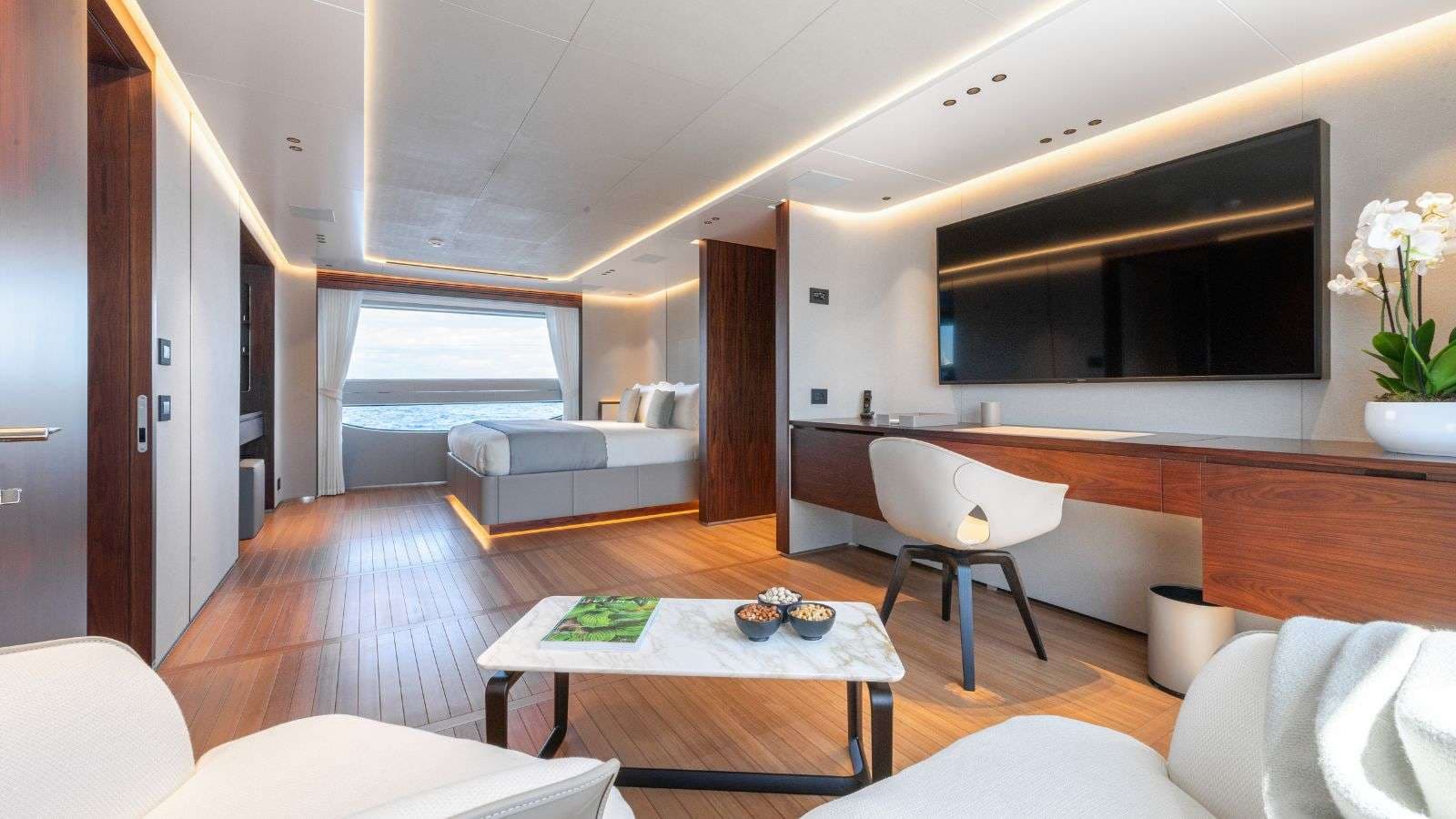 Master Cabin Office