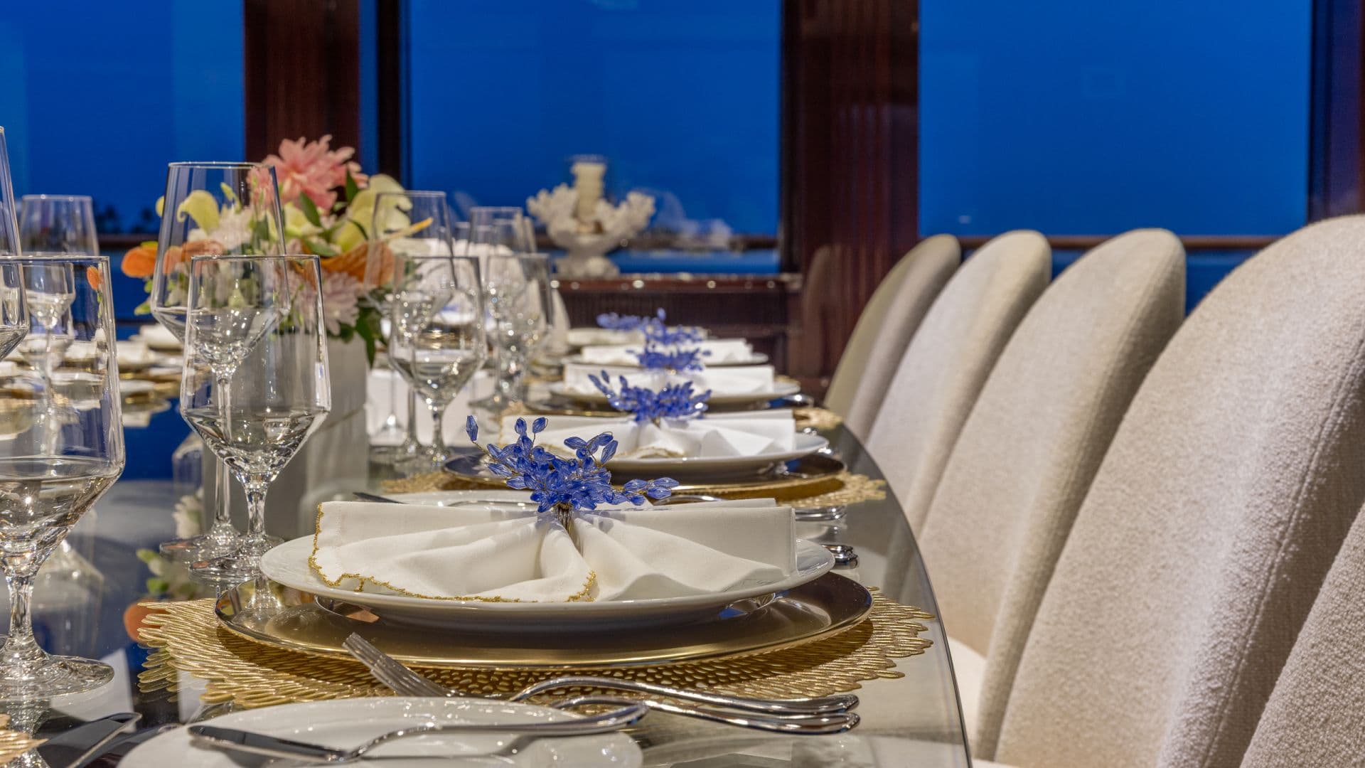 Formal Dining