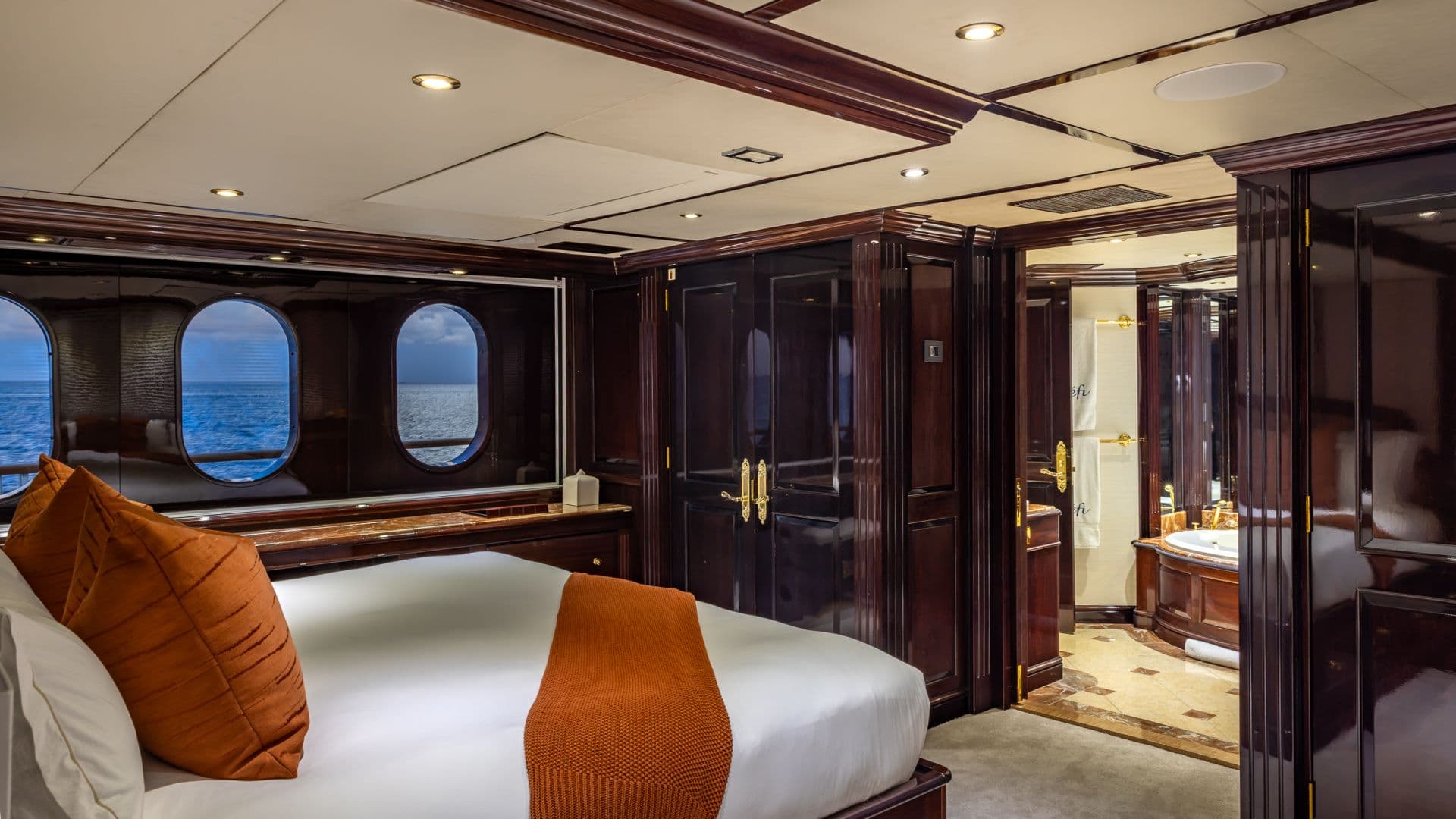 Master King Stateroom