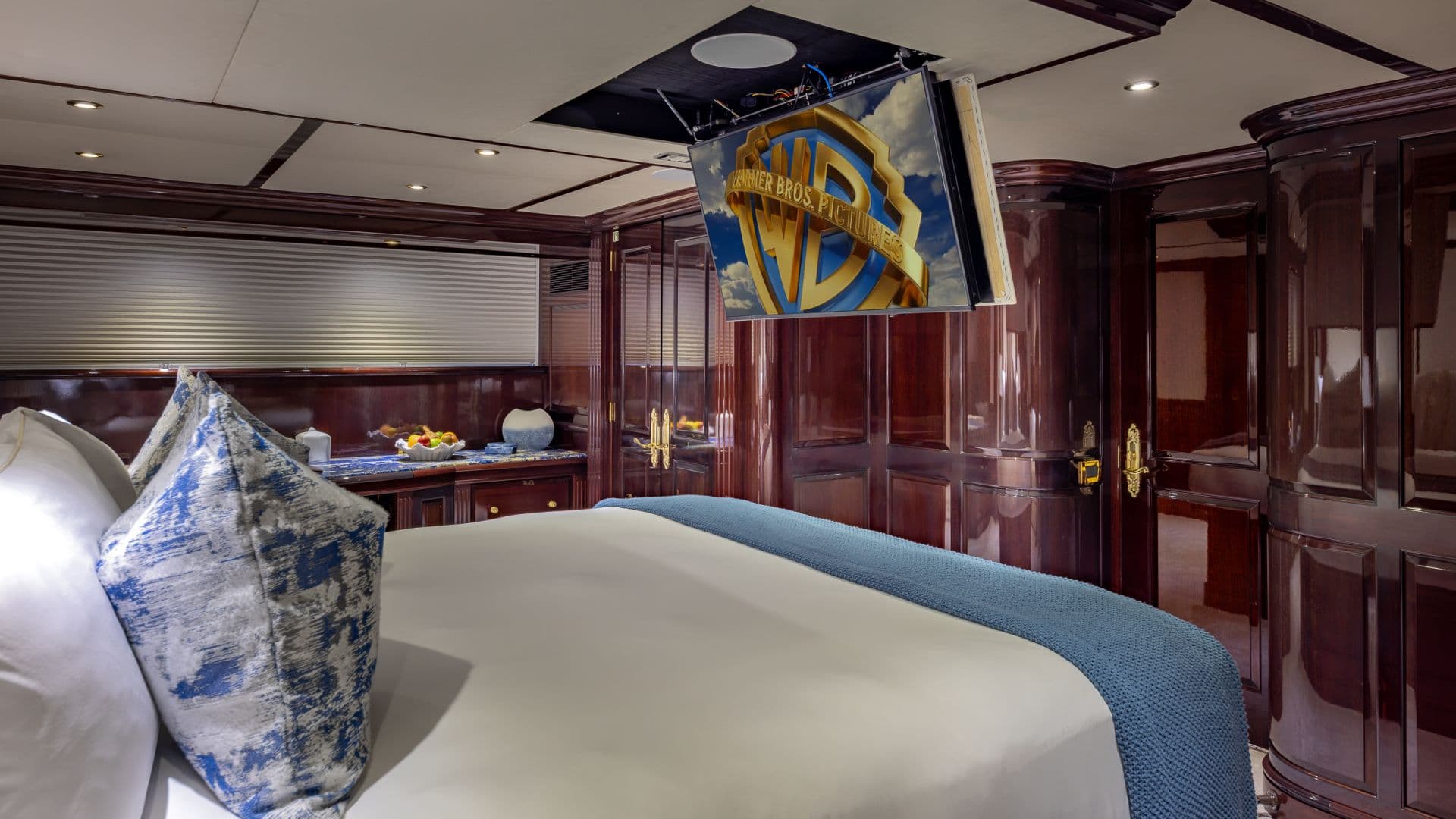 VIP King Stateroom