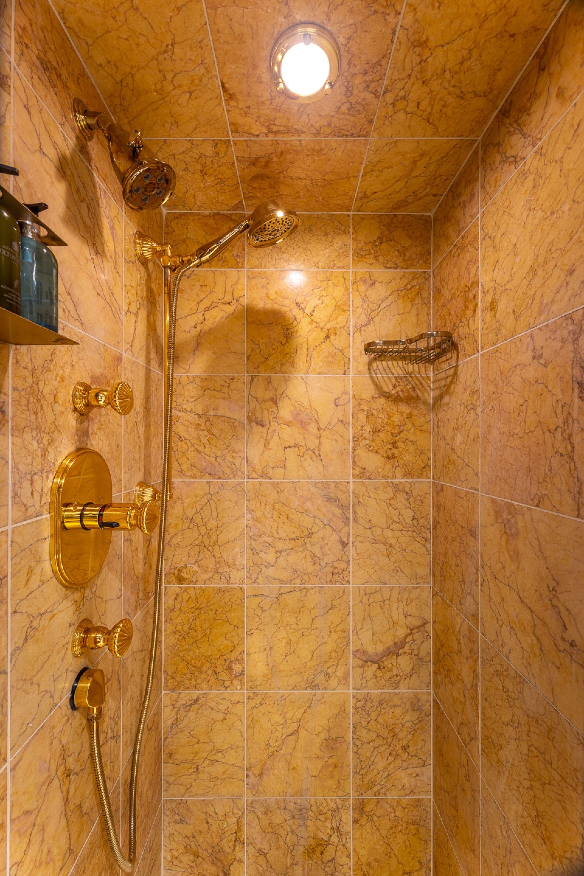 Twin Ensuite