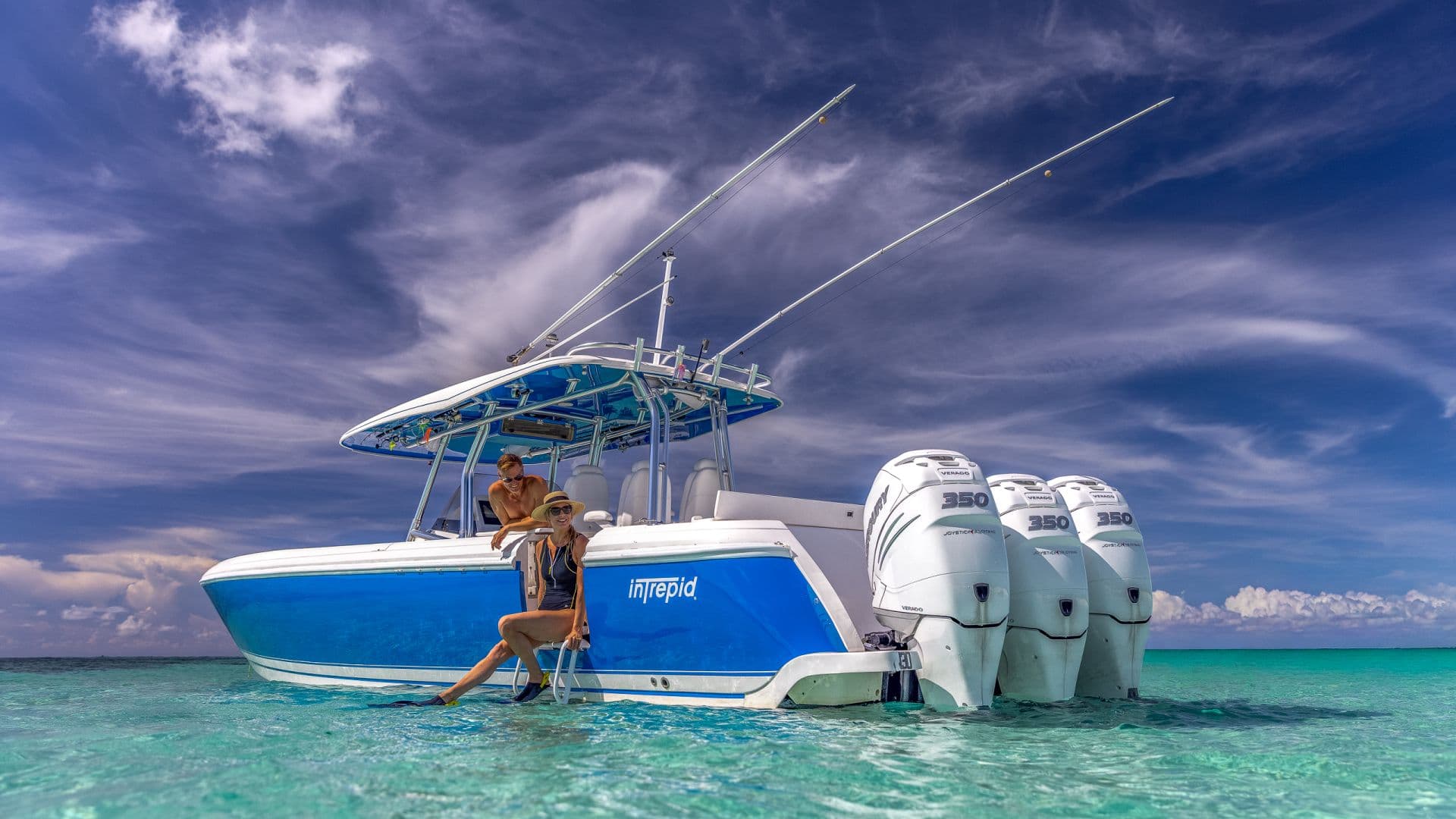 43’ Intrepid Nomad chase tender