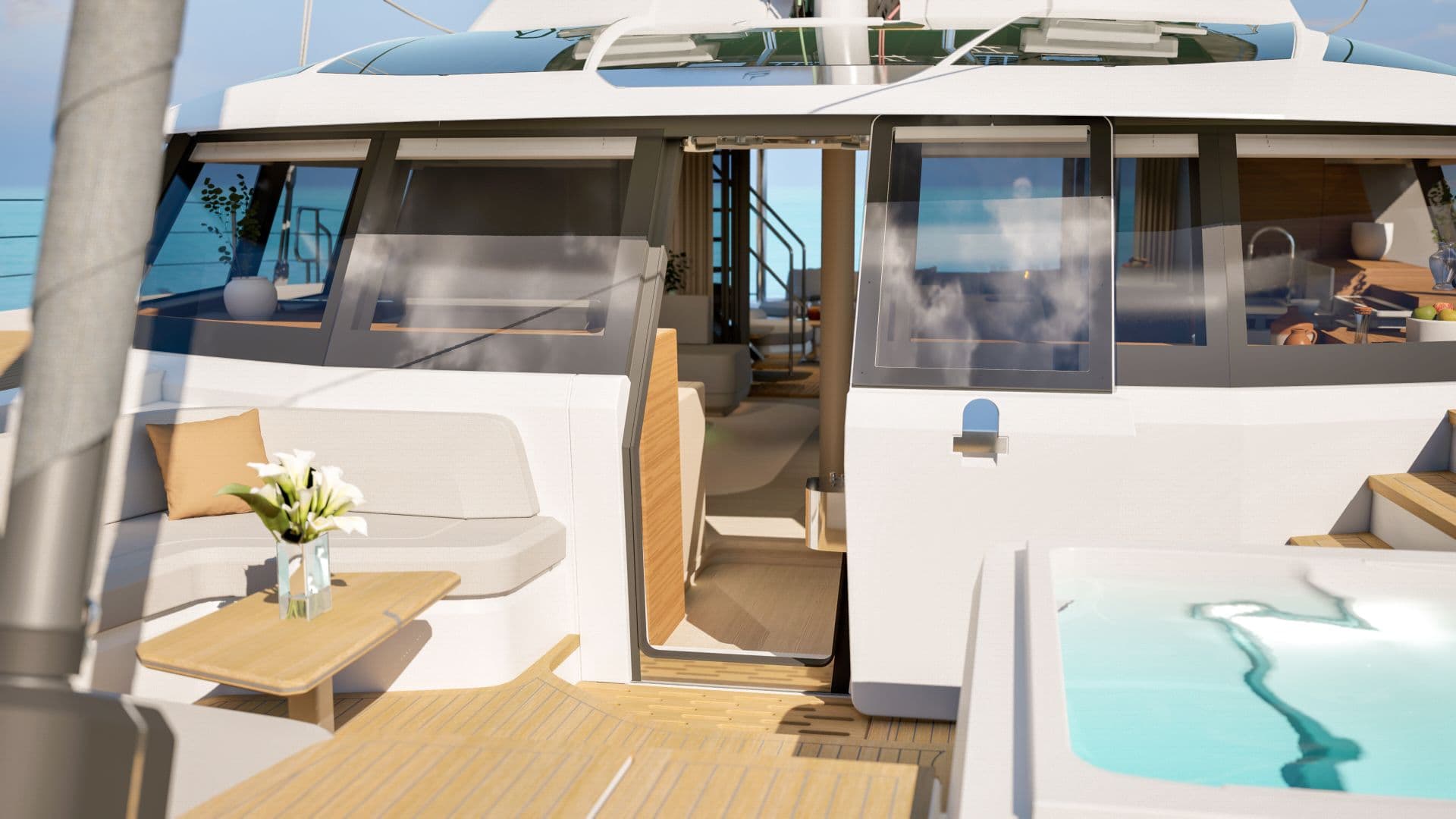 Foredeck with main salon access