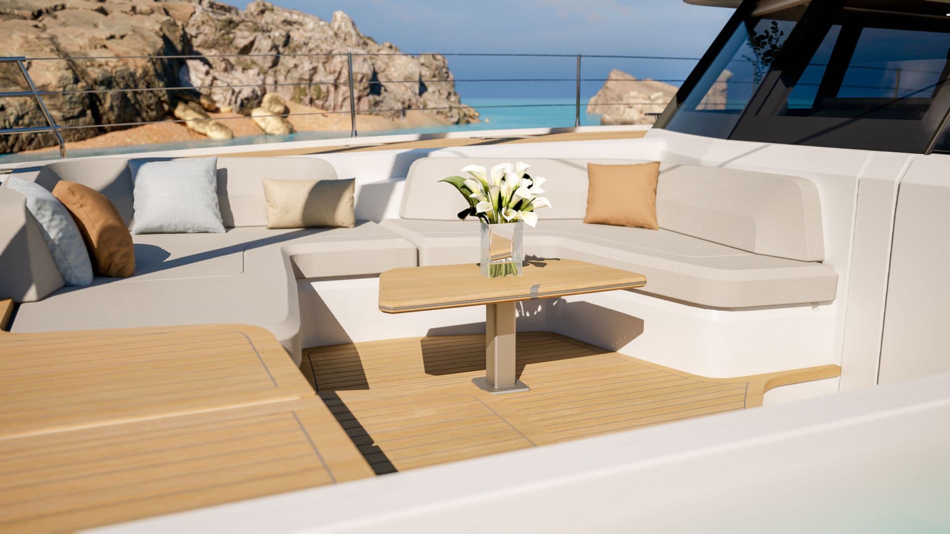 Foredeck lounge