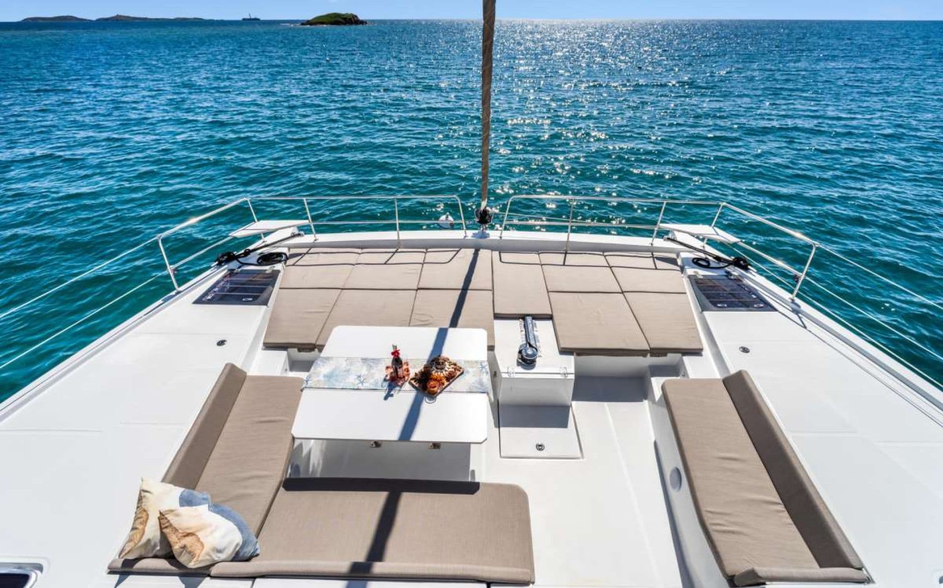 Front Lounge