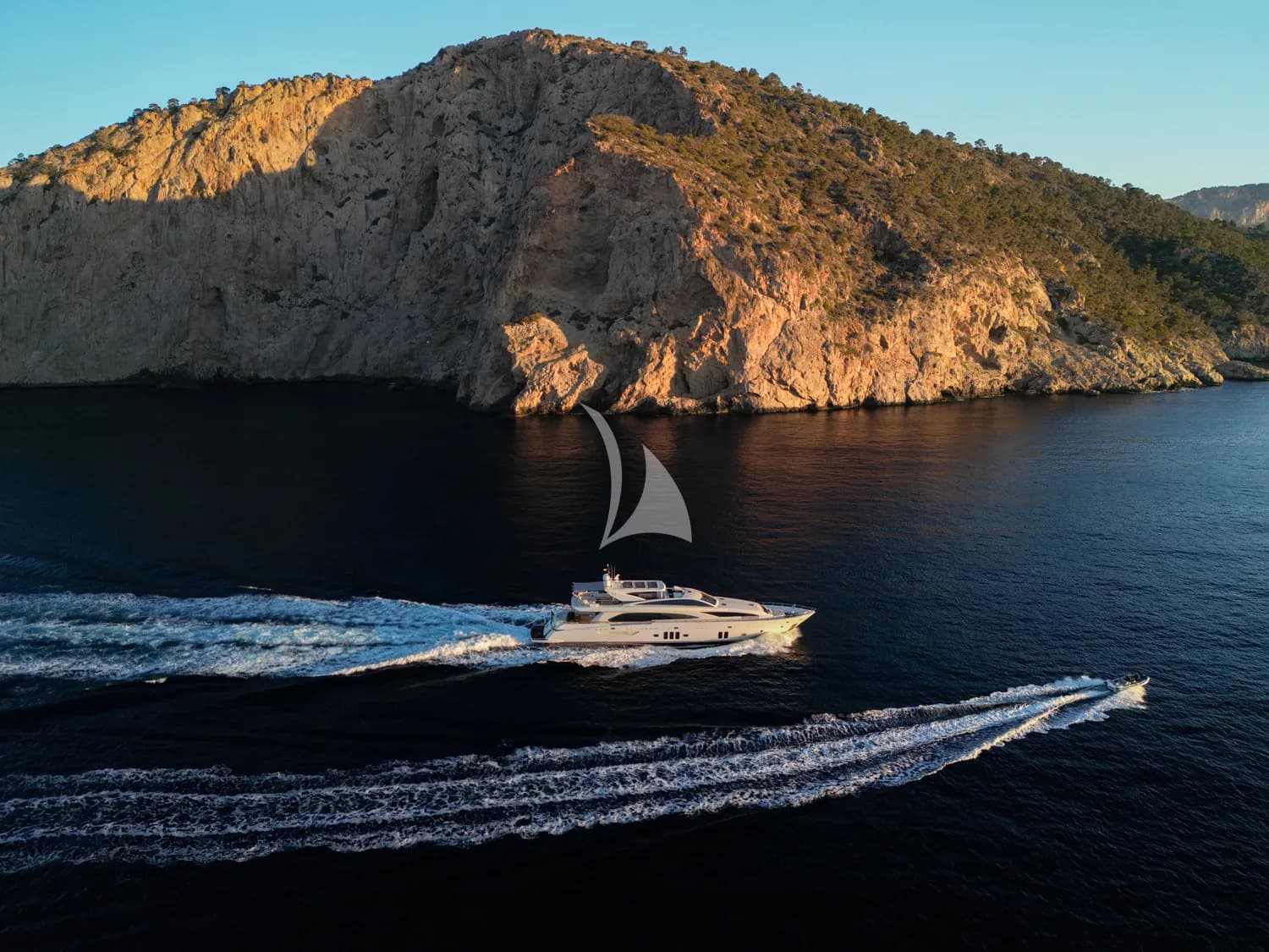 ARION – Exterior