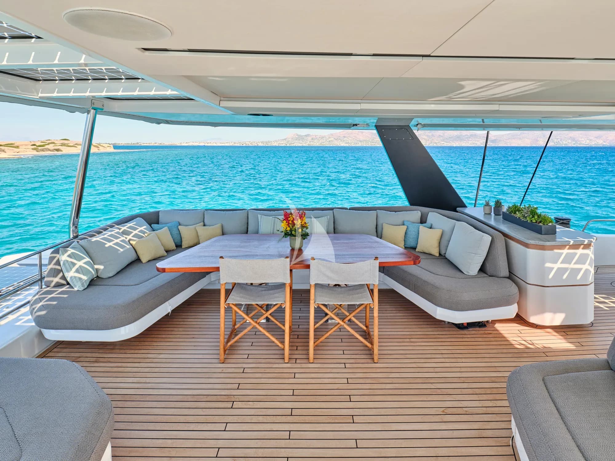 ALOIA 80 – Exterior