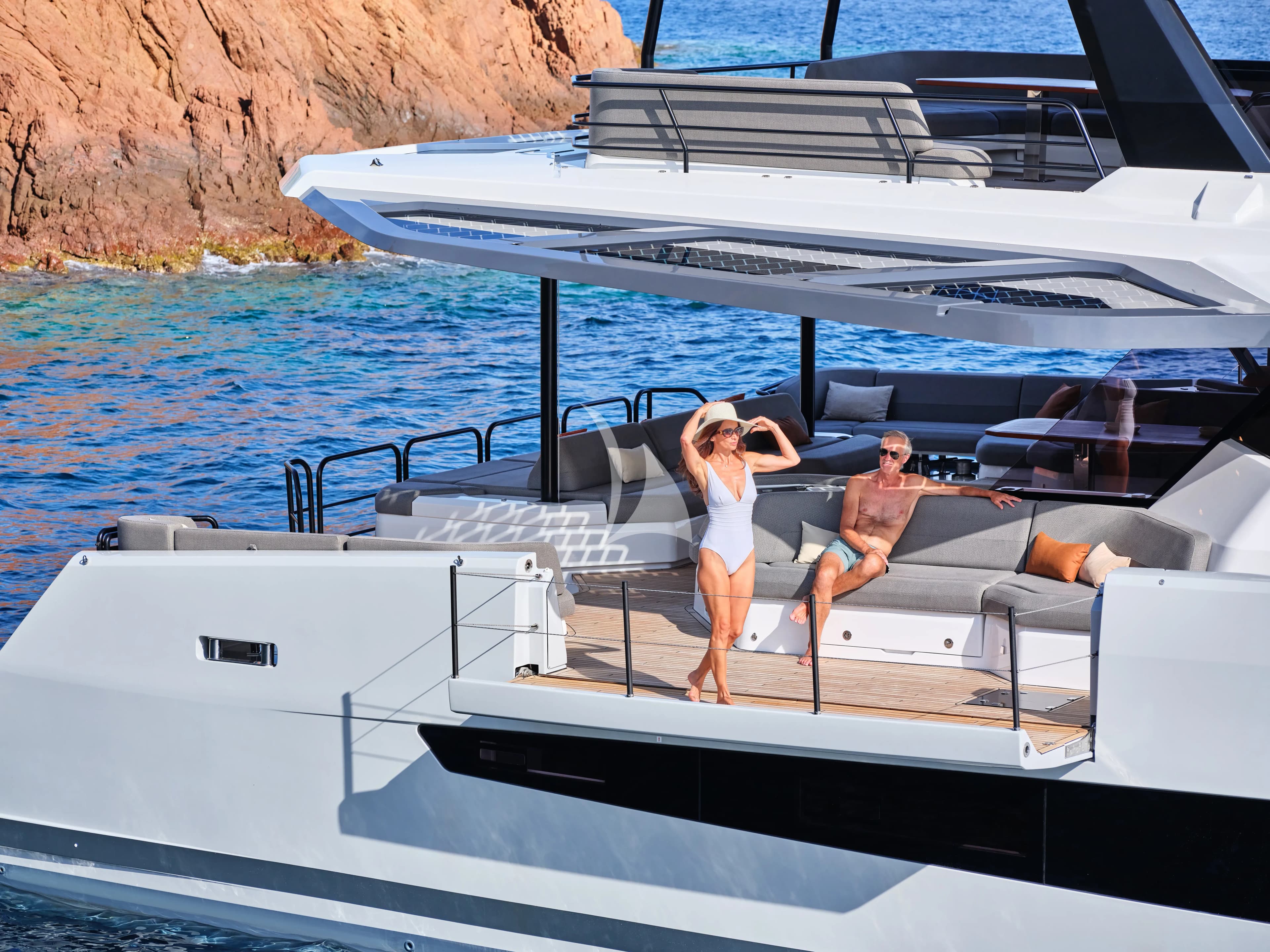 CHRISTAL MIO 80 – Exterior