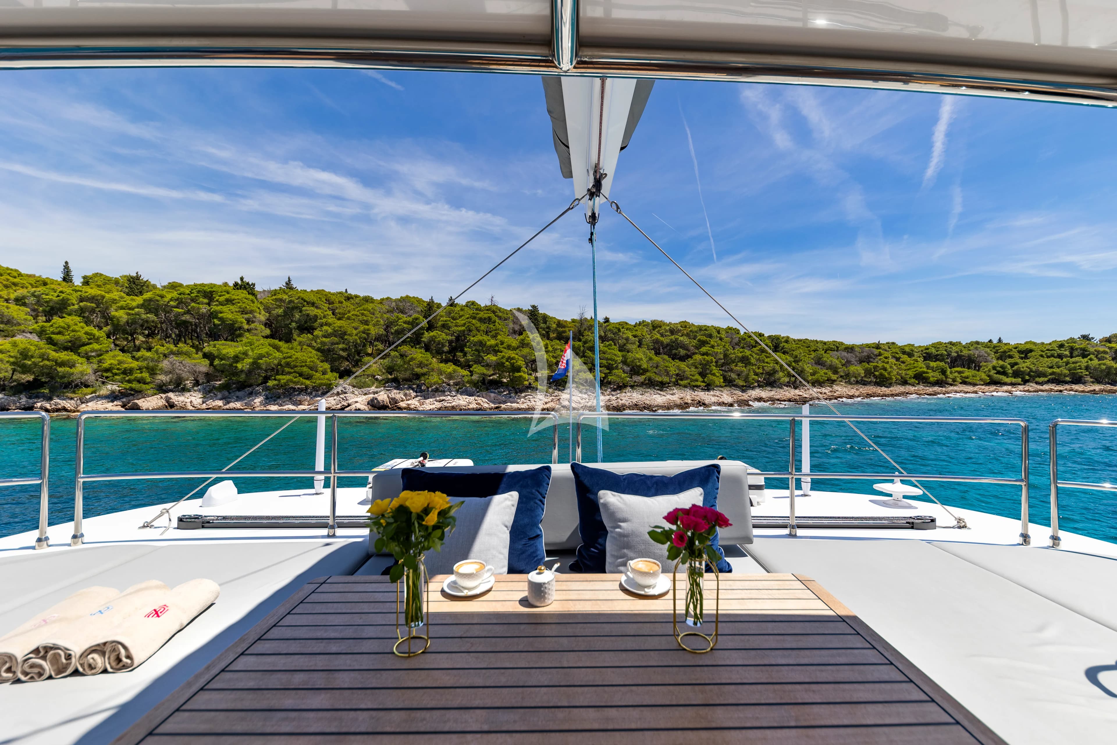 MR.SI – Sunreef Yachts