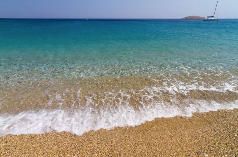 palamutbuku beach turkey sand wave on shore