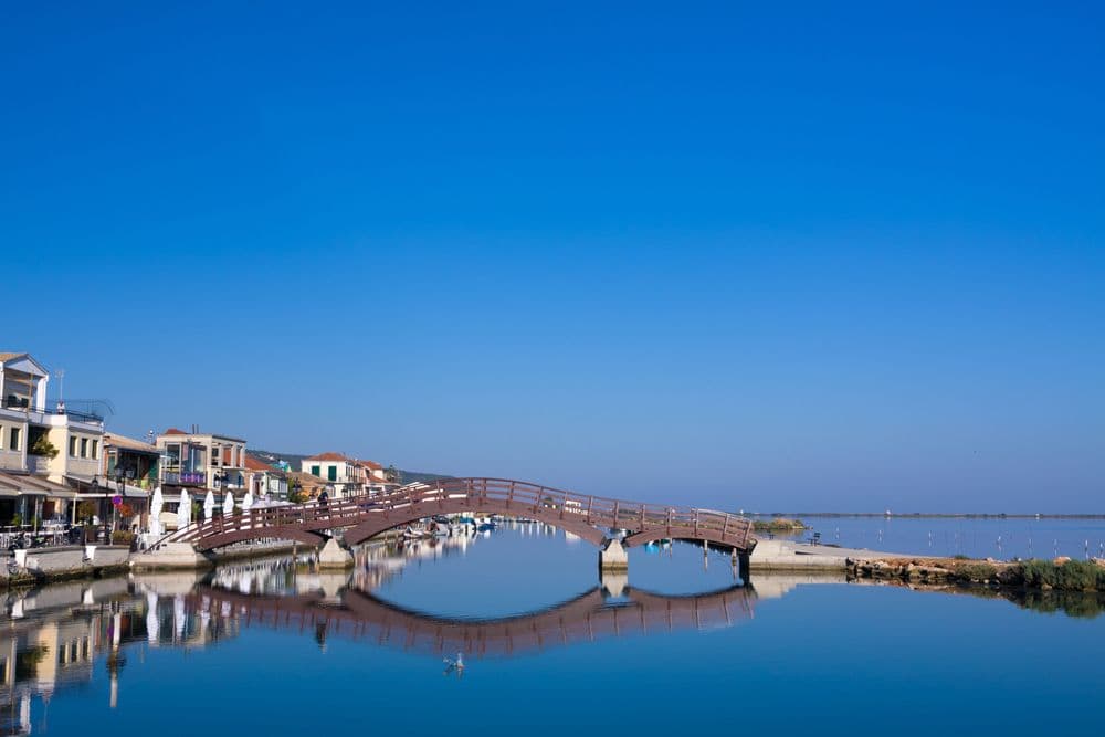 lefkada town bridge