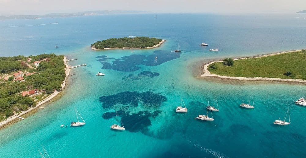 blue lagoon croatia yachts moored