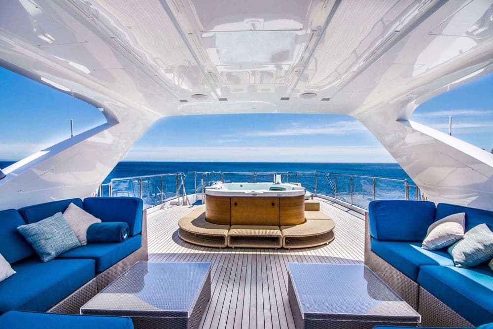 lulu exterior sitting area with jacuzzi