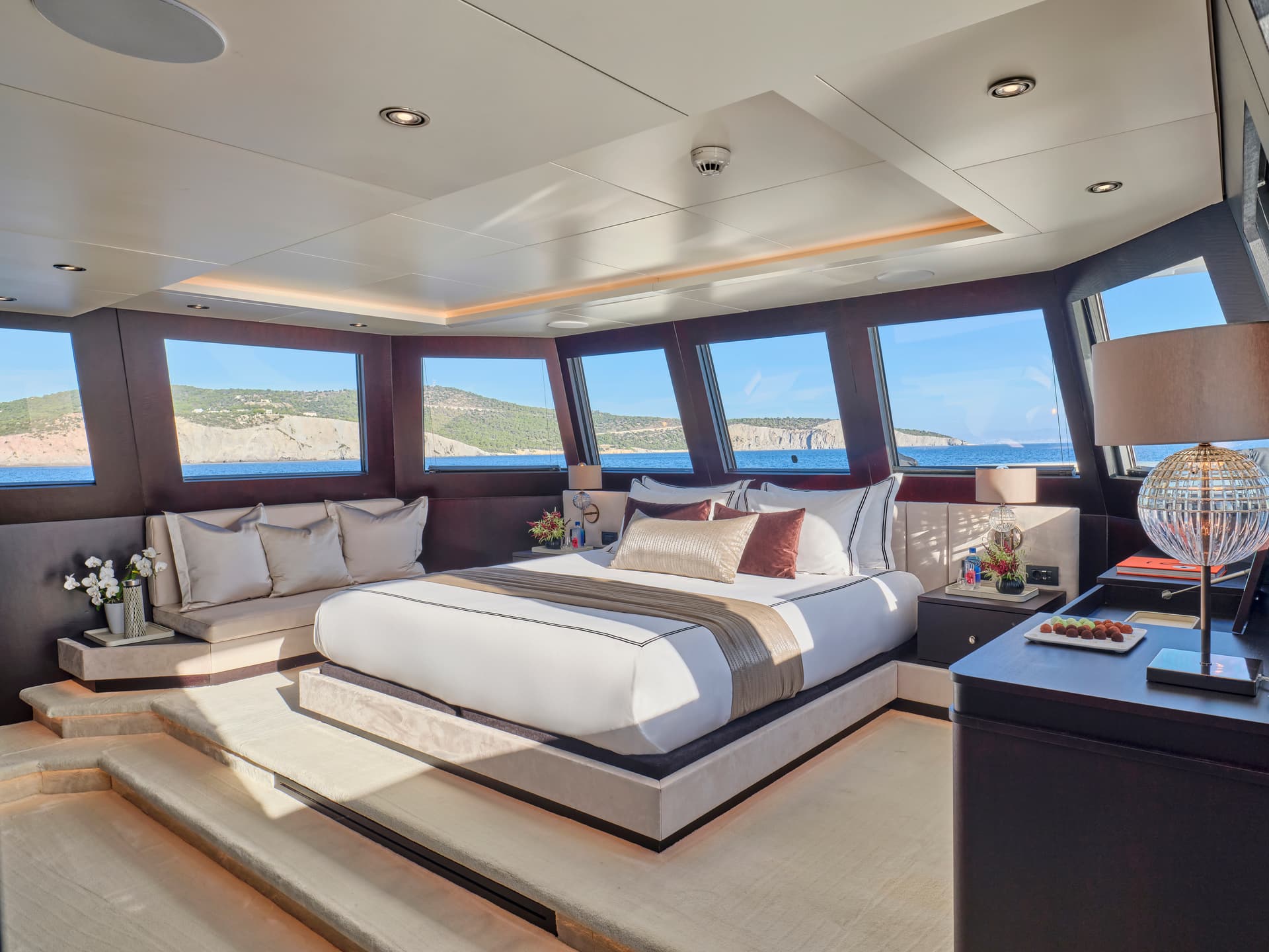 HIGHLANDER