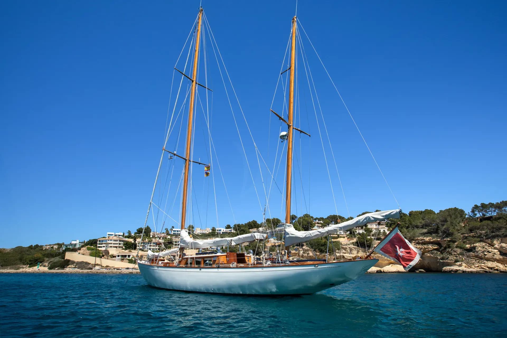 GAEL I – Exterior