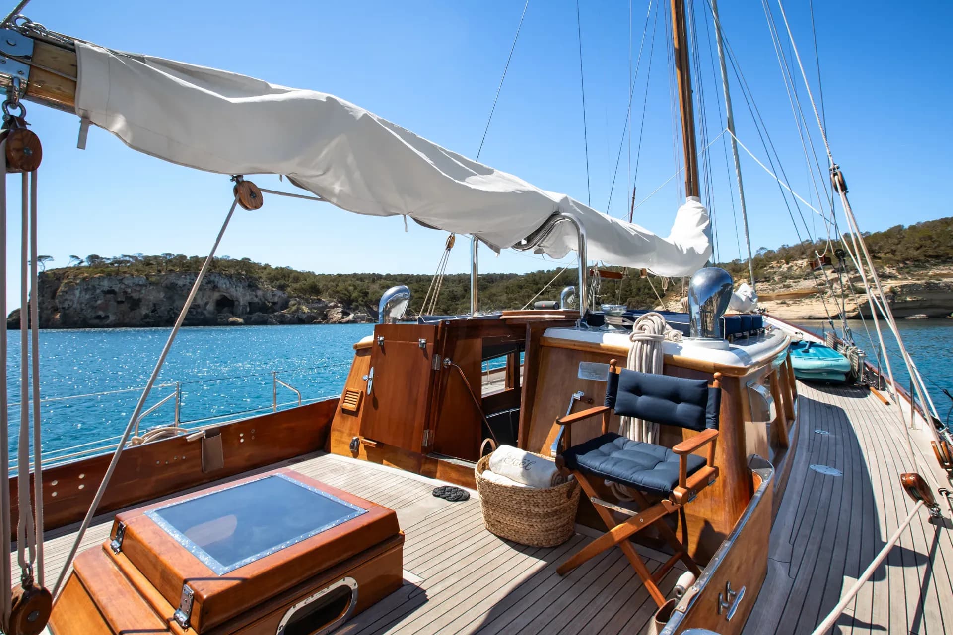 GAEL I – Exterior