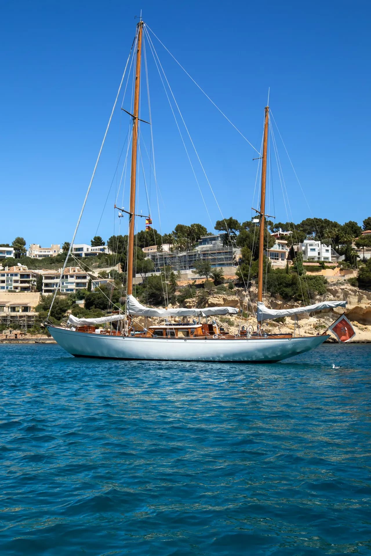 GAEL I – Exterior