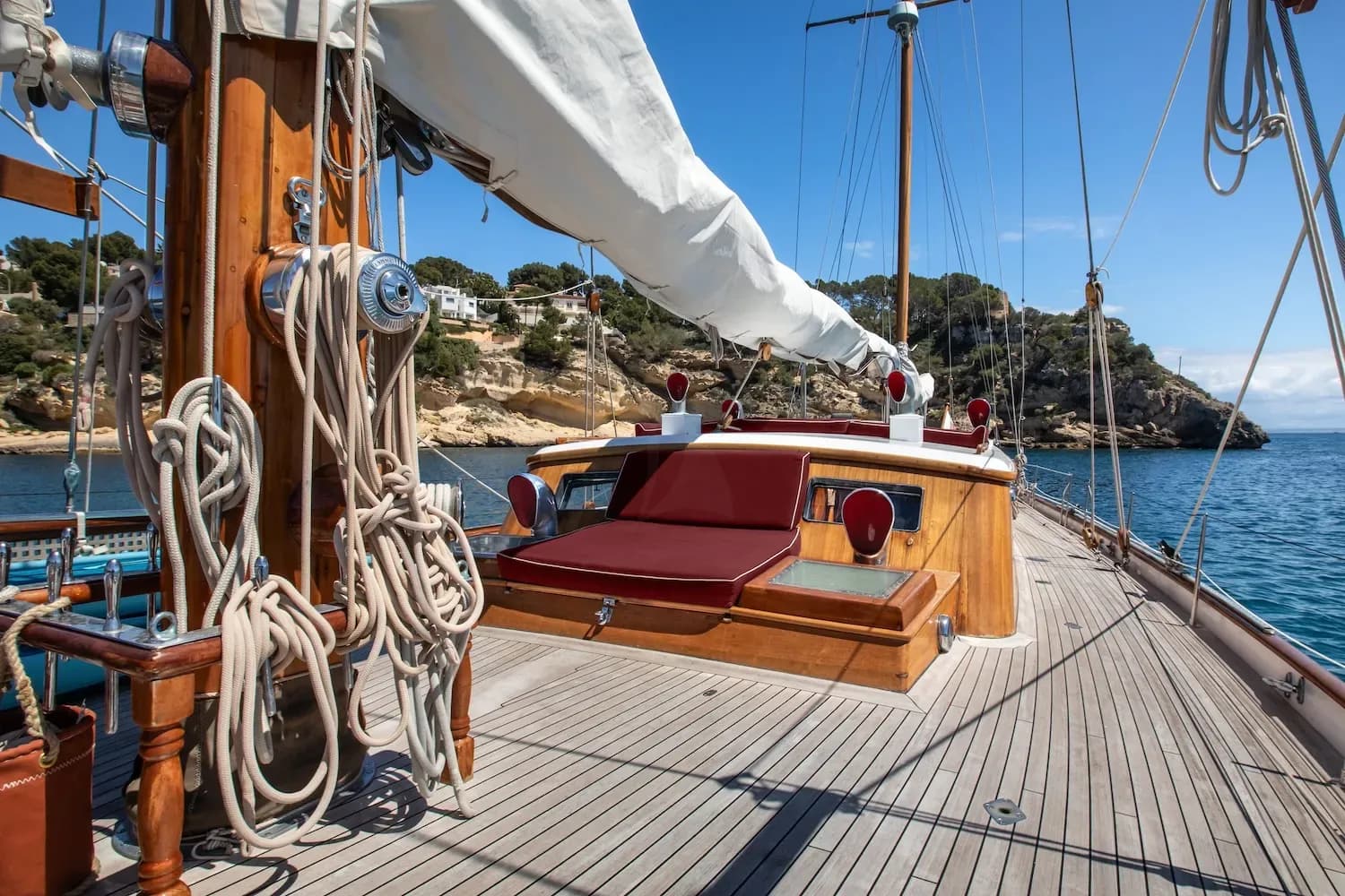 GAEL I – Exterior