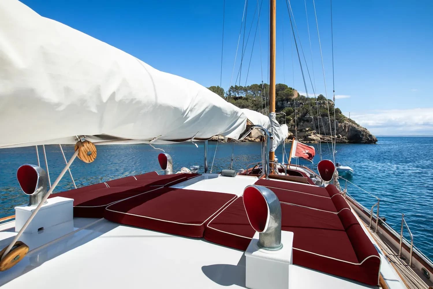 GAEL I – Exterior
