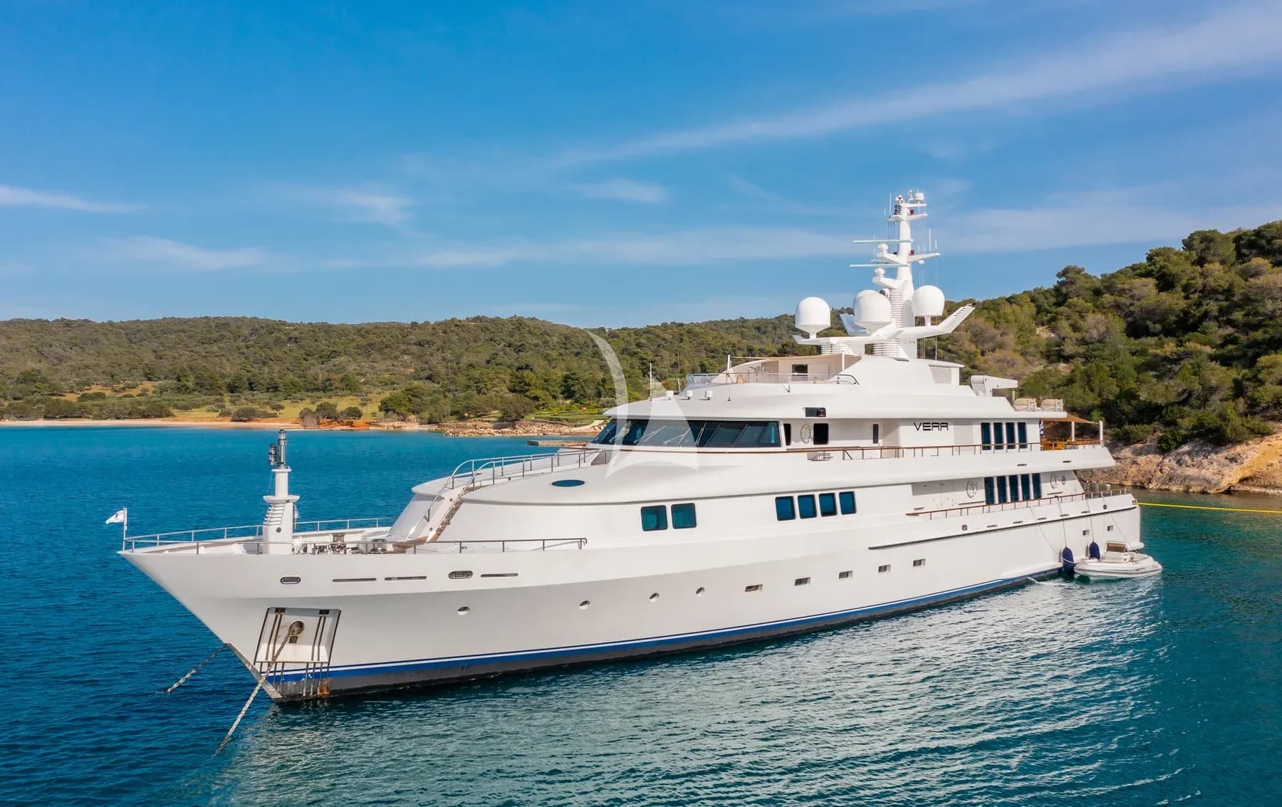 VERA – Exterior