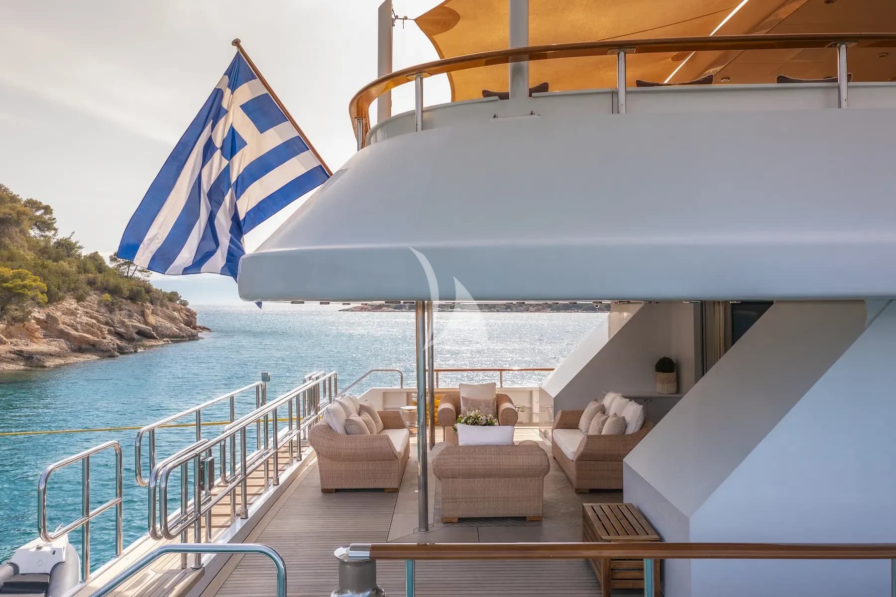 VERA – Exterior