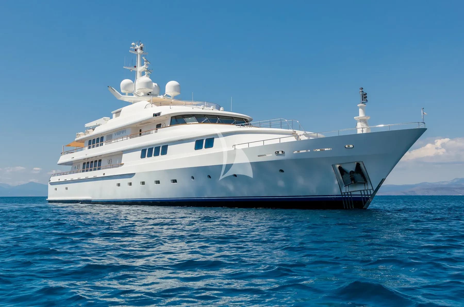 VERA – Exterior