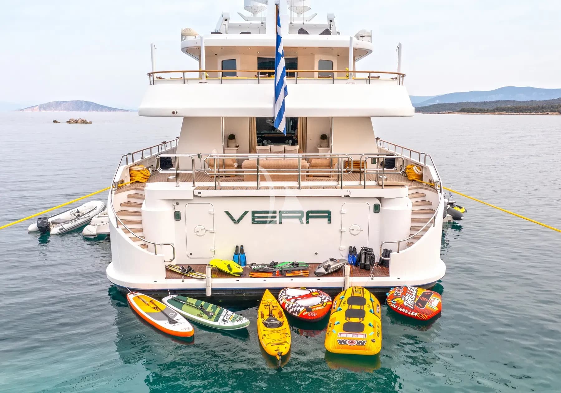 VERA – Exterior