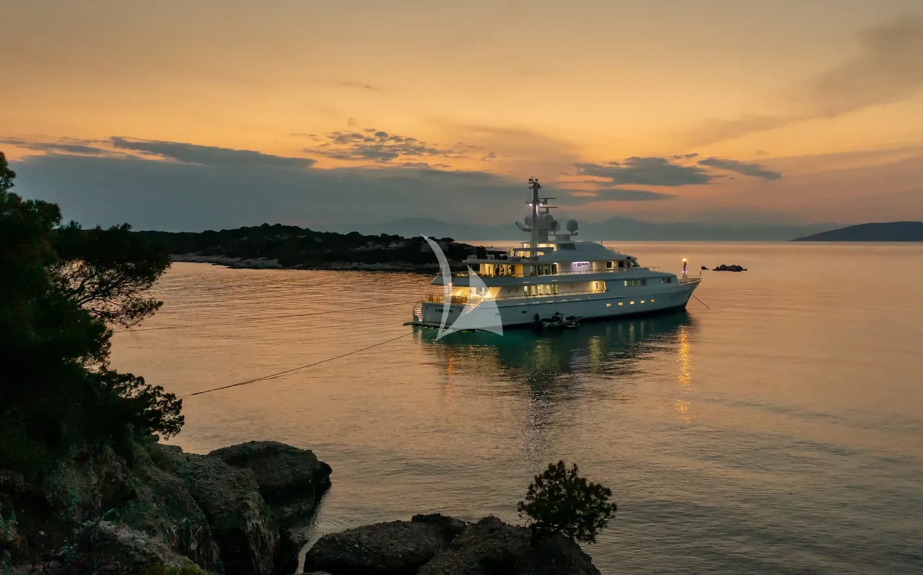 VERA – Exterior