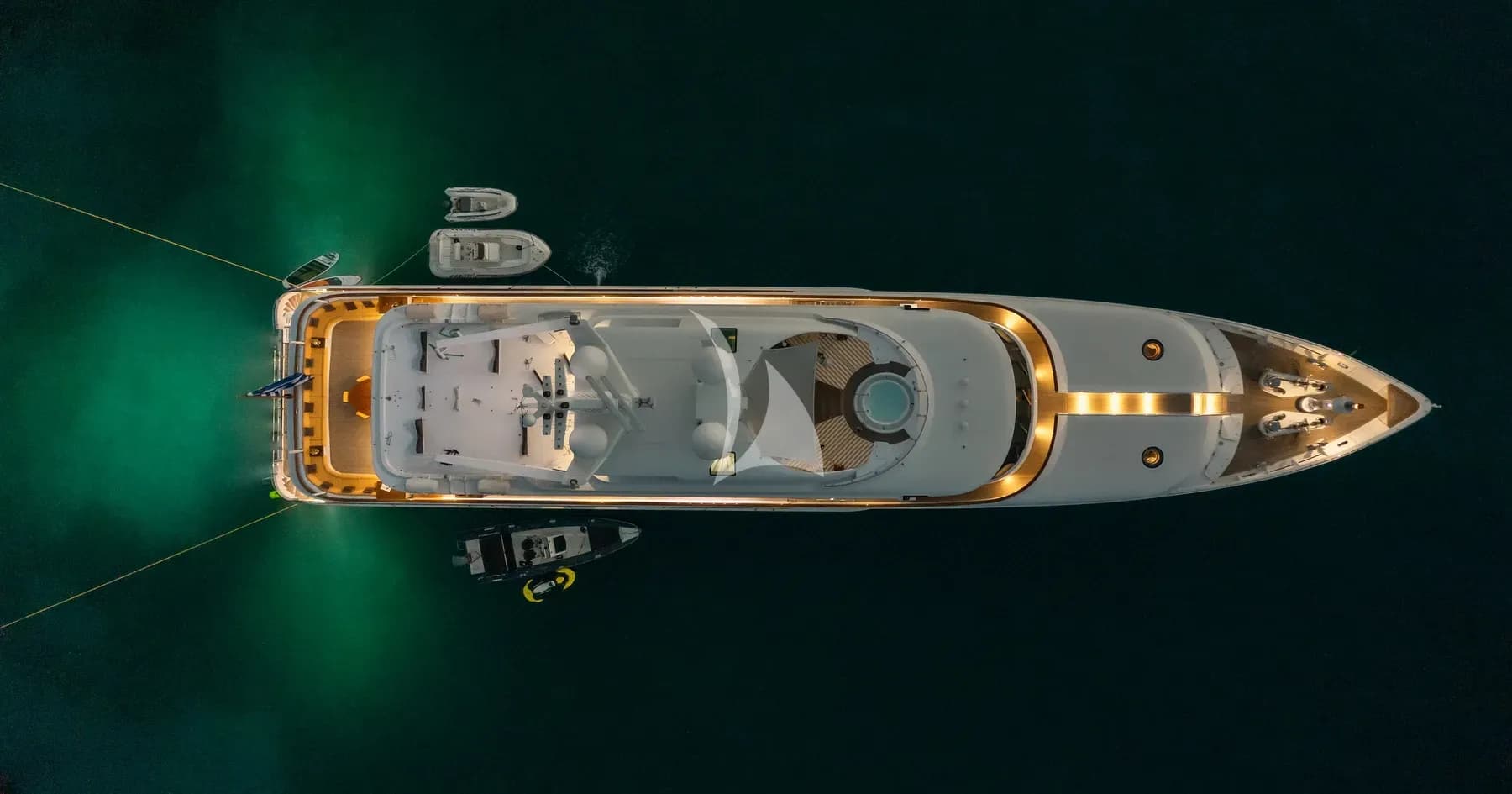 VERA – Exterior