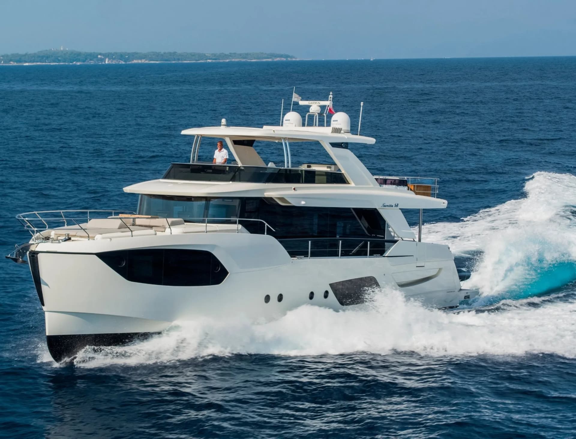 A4A – Absolute Yachts