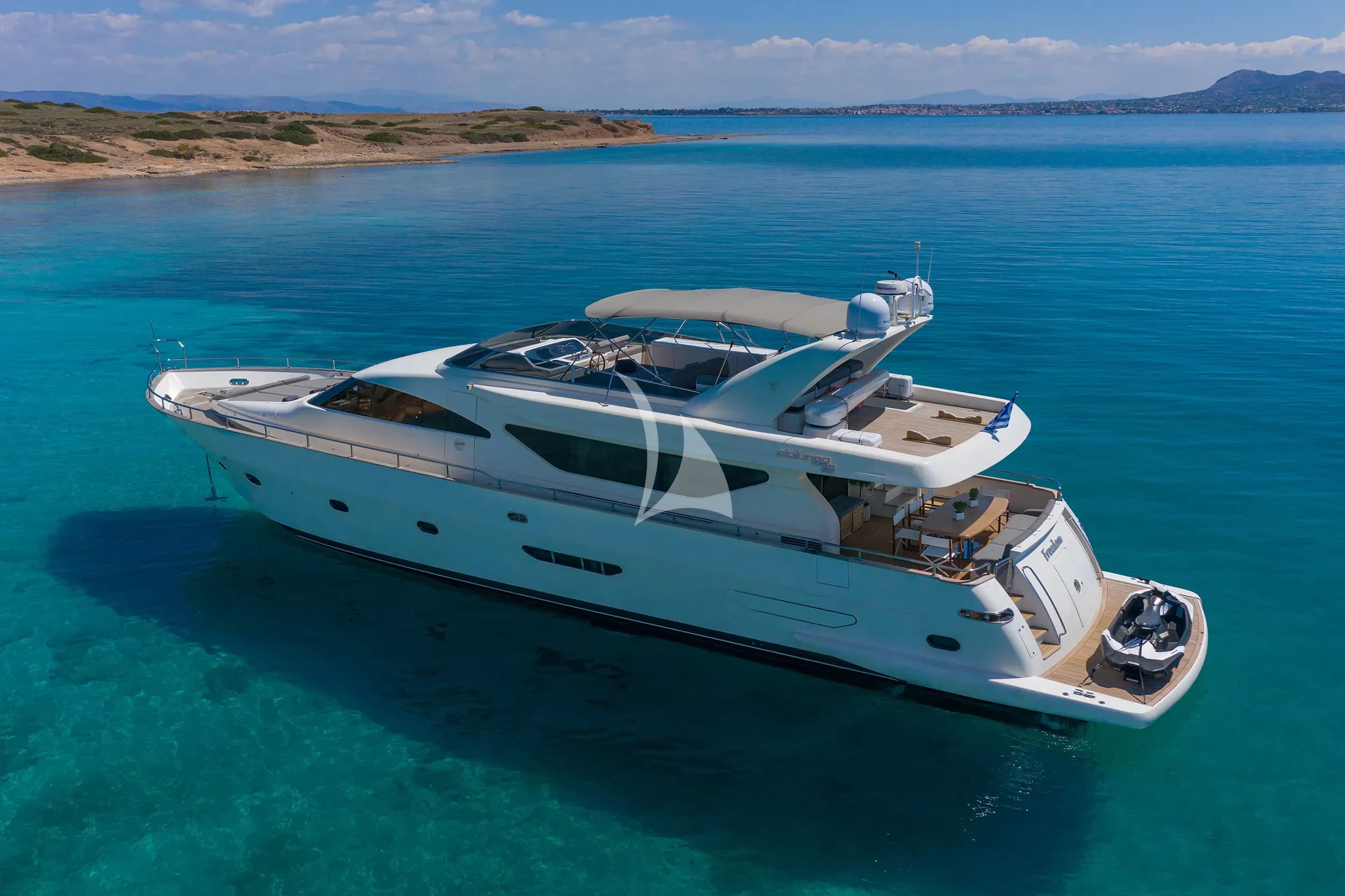 FREEDOM – Exterior