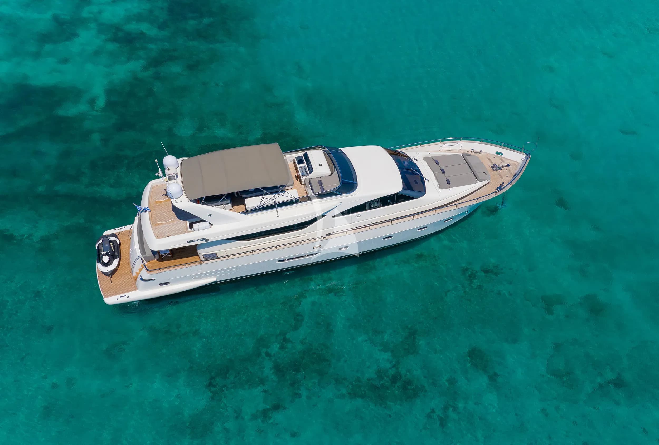 FREEDOM – Exterior