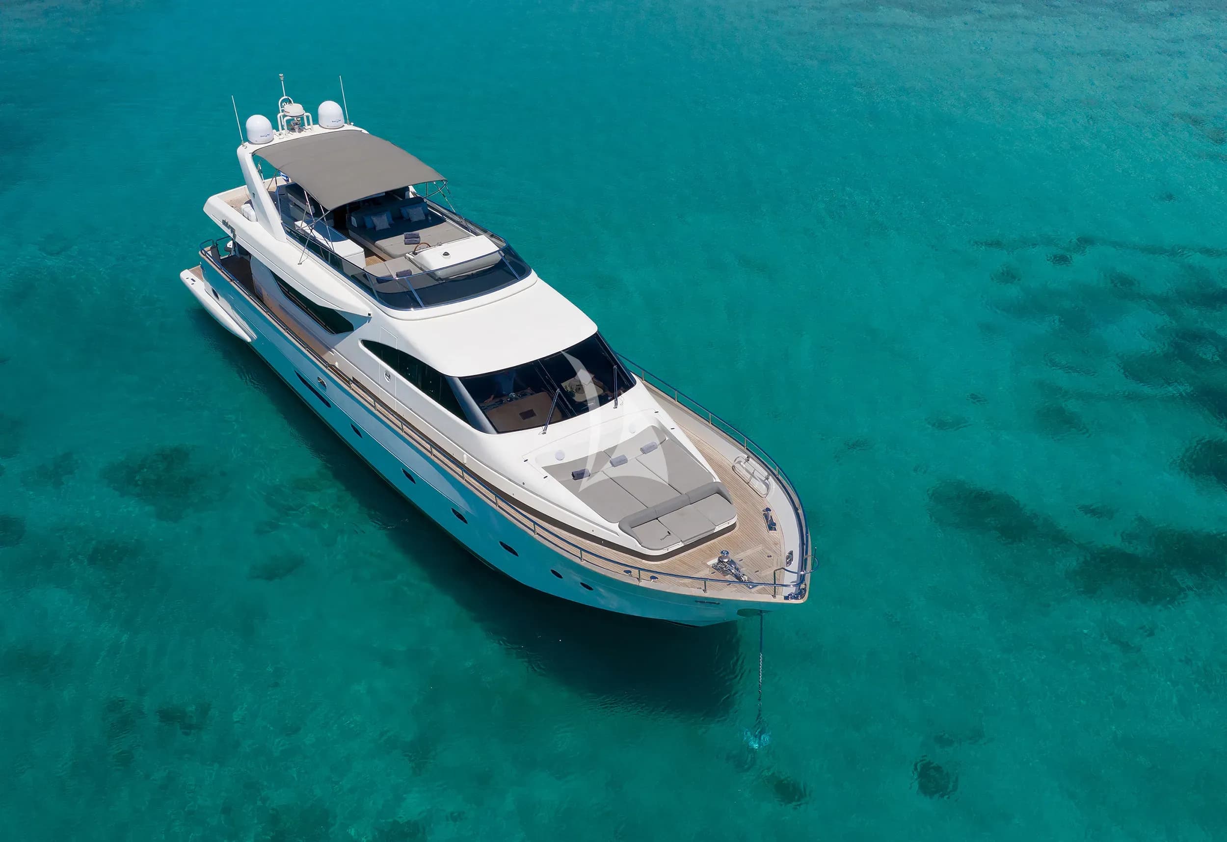 FREEDOM – Exterior