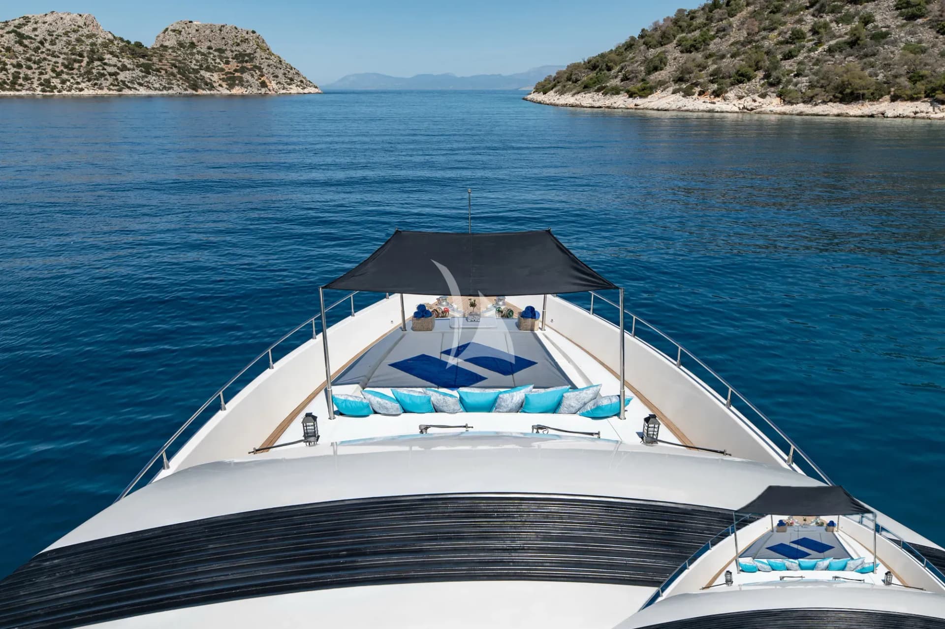 WISH – Exterior