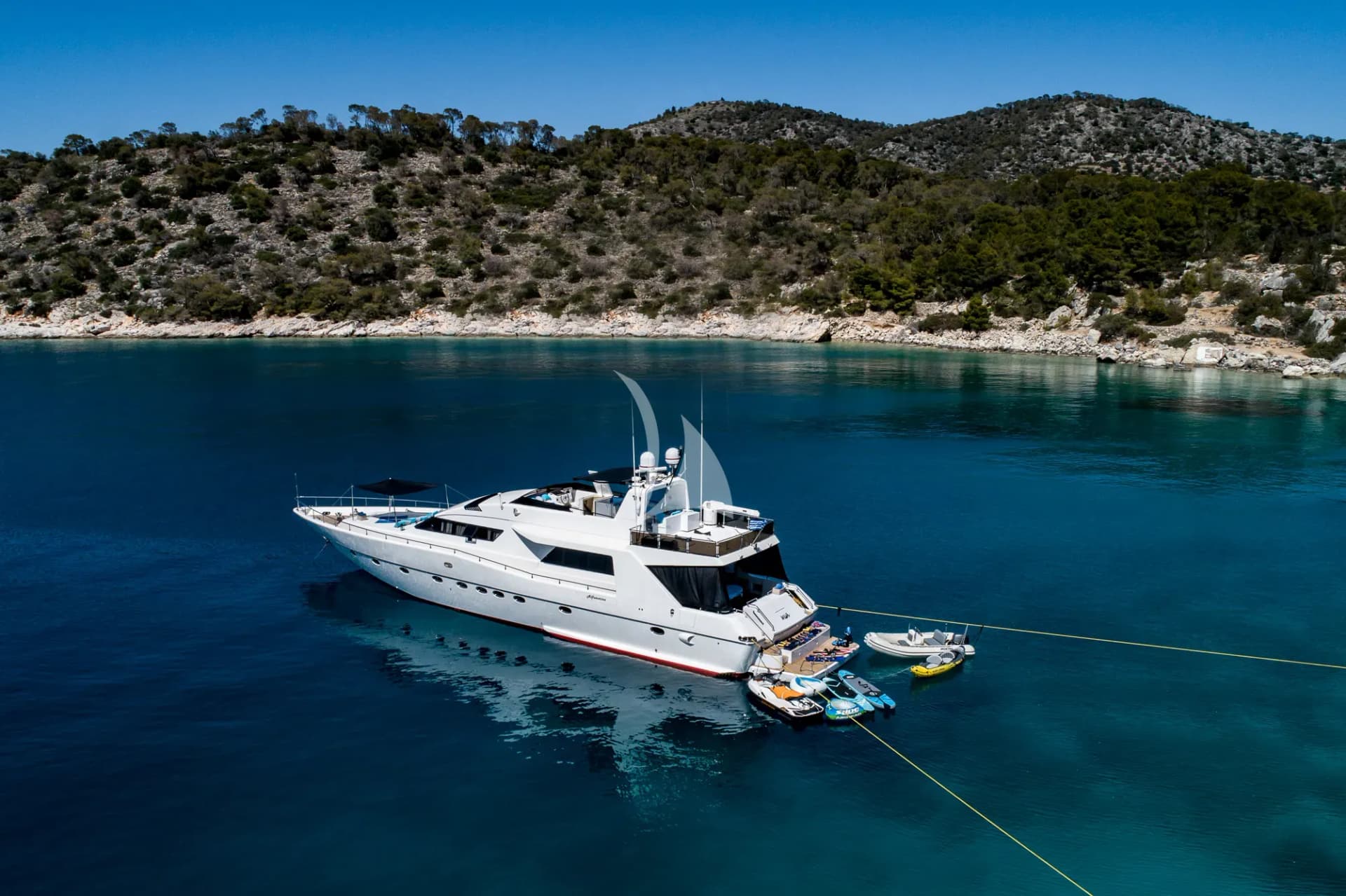 WISH – Exterior