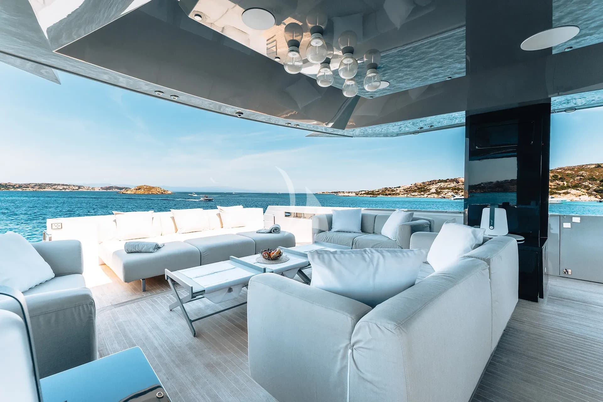 PANGEA – Exterior