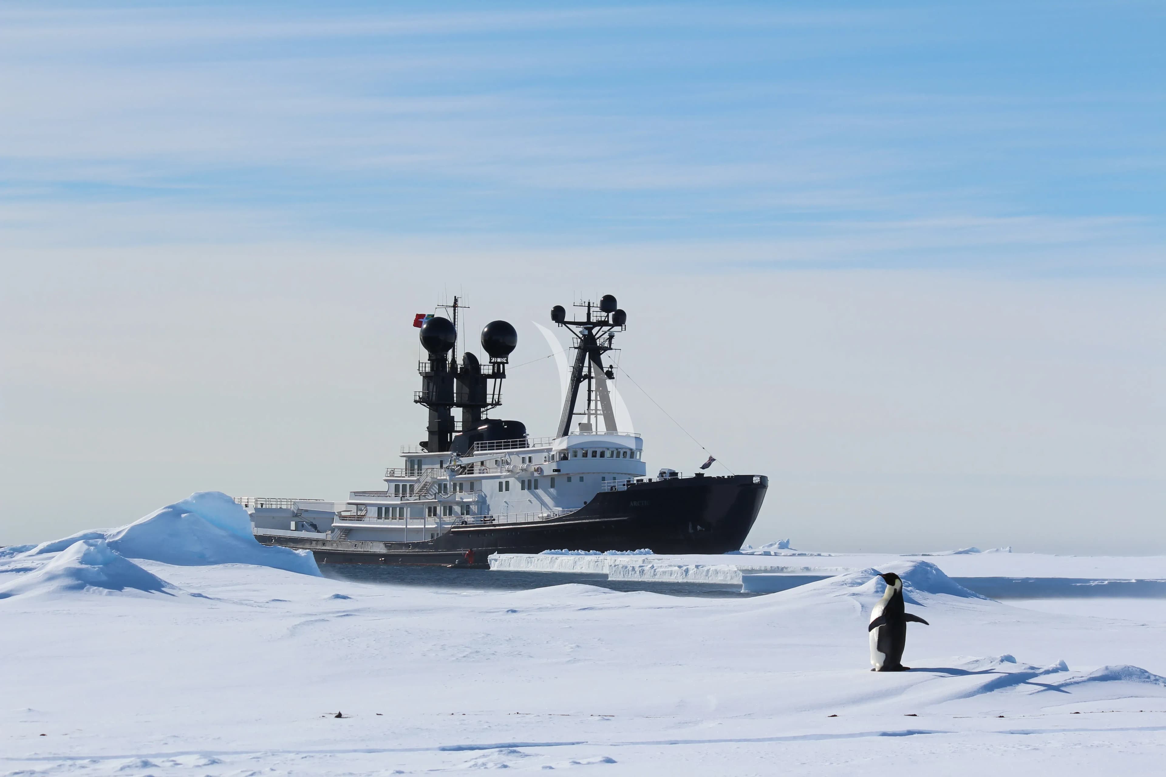 ARCTIC – Exterior