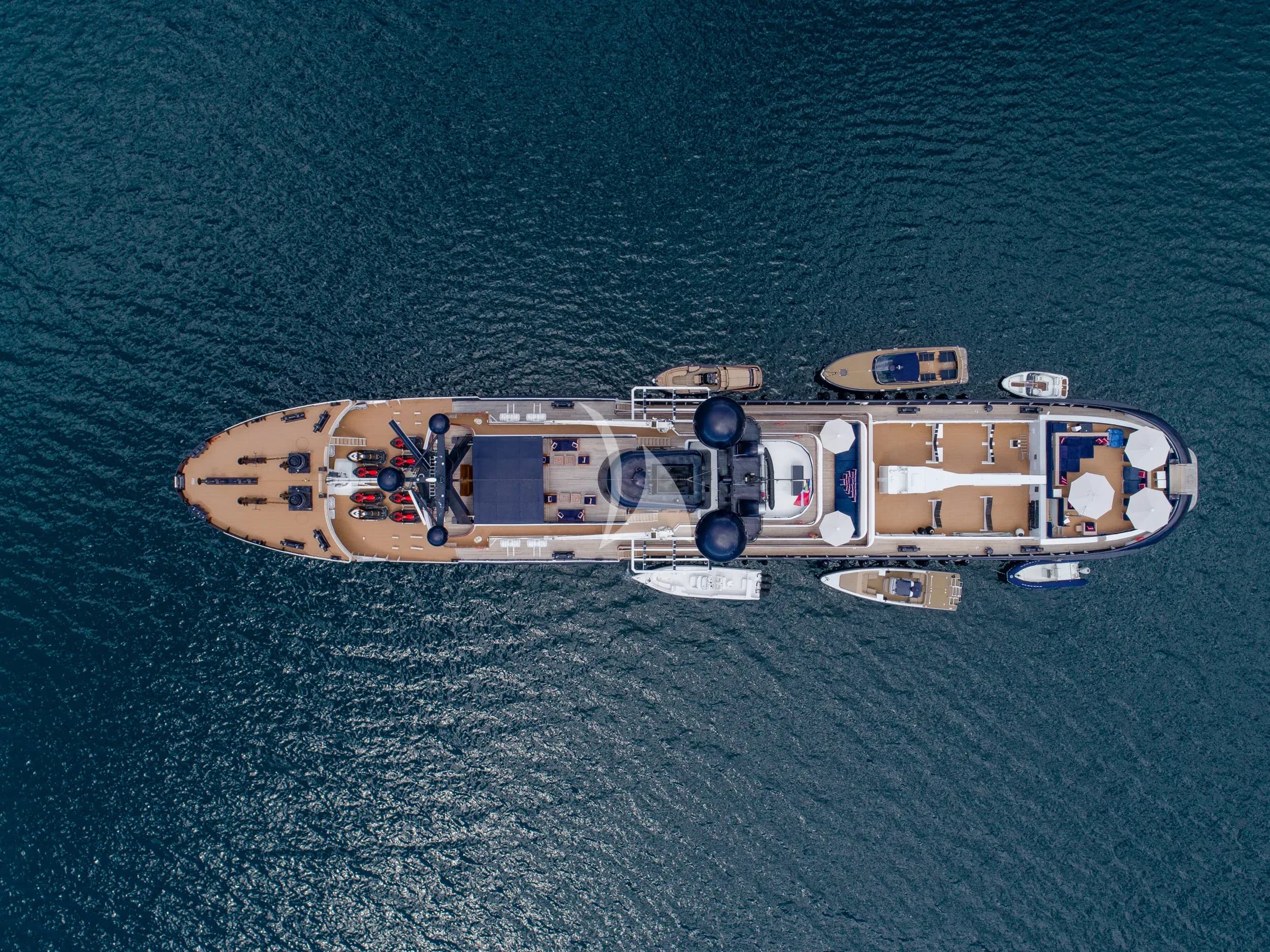 ARCTIC – Exterior