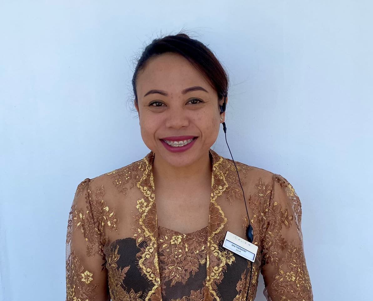Julia Ni Nyoman