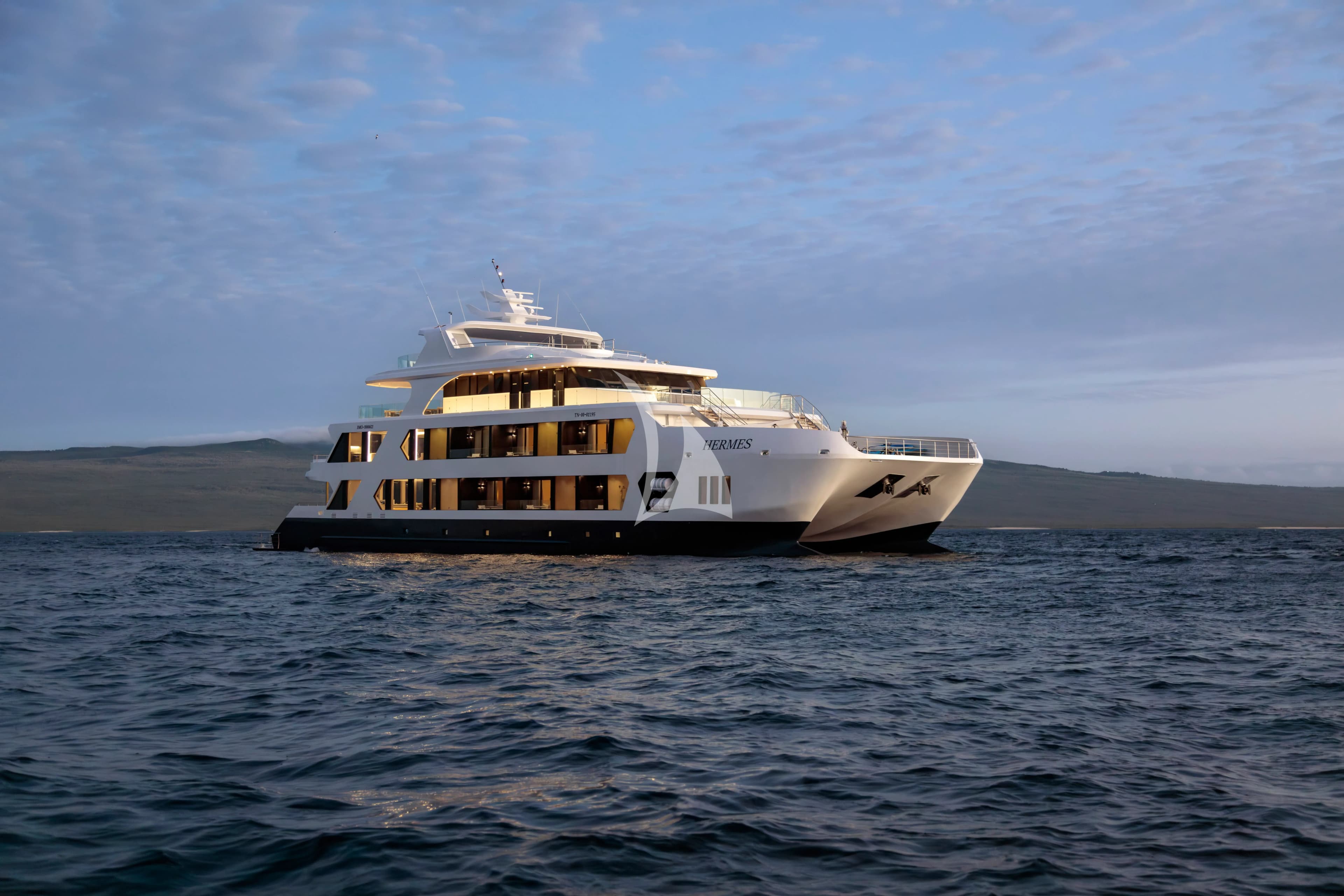 HERMES – Exterior